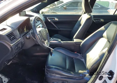 2017 Lexus Ct 200 z USA, uszkodzony, nr VIN JTHKD5BH8H2301062